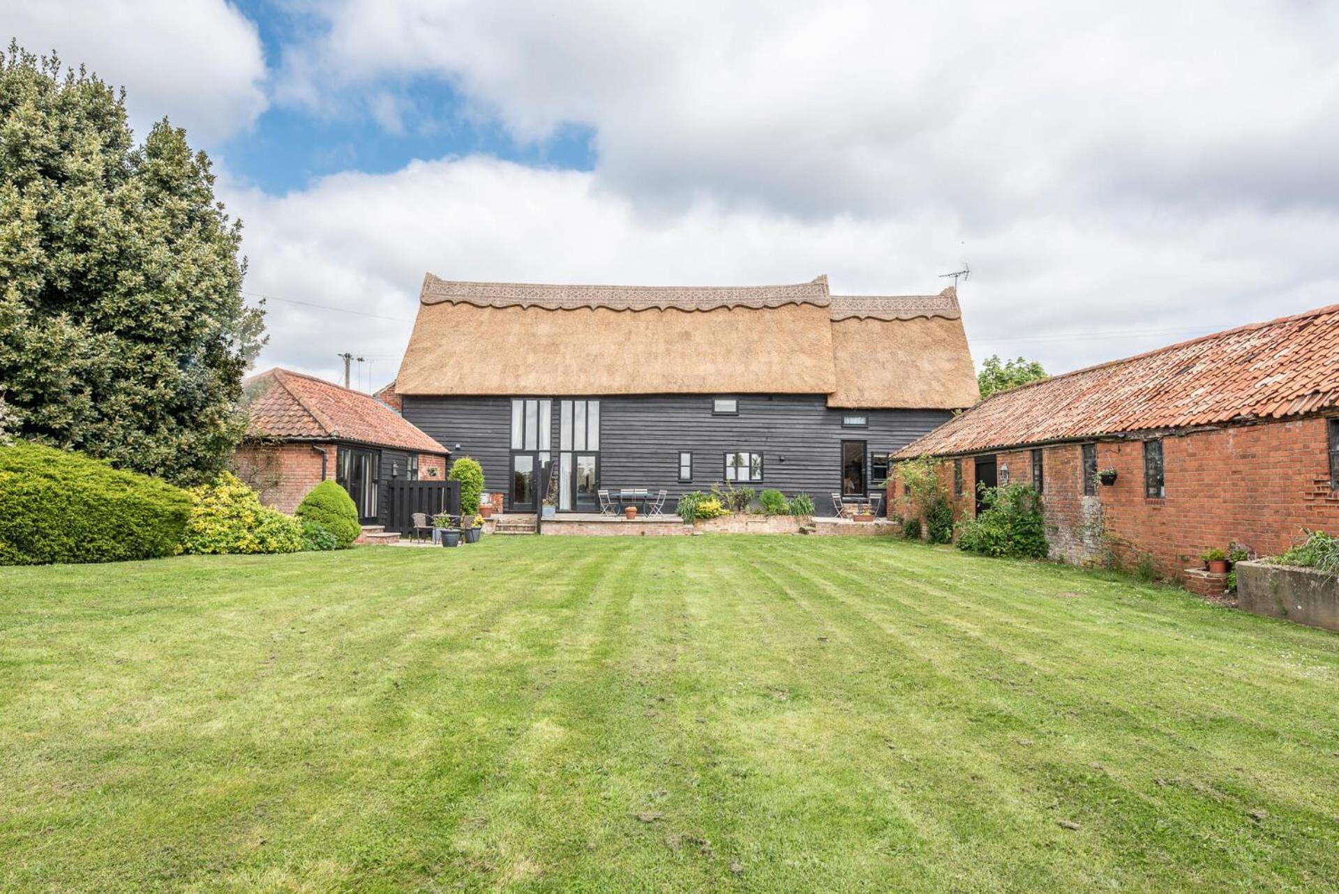Holiday home Harvest Valley Farm Barns, Snape
